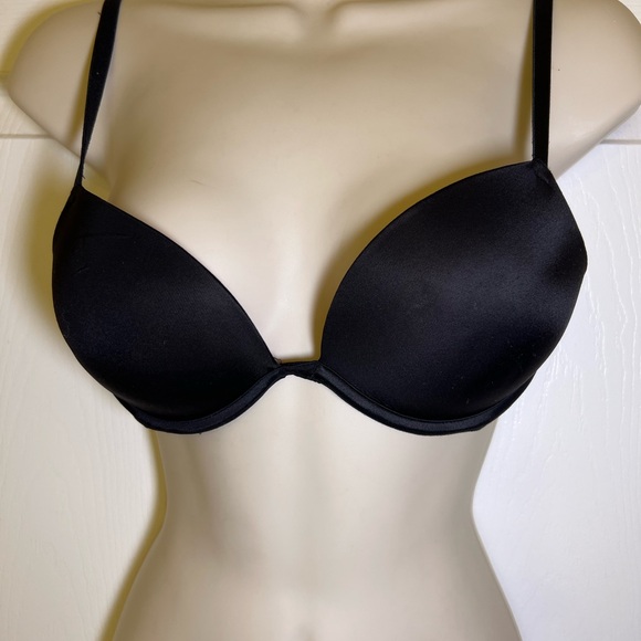 PINK Victoria's Secret Other - PINK Victoria's Secret Classic Black Bra